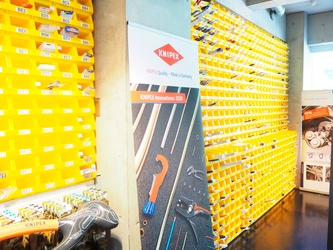 世界中の工具を扱う専門店ワールドインポートツールズが 「KNIPEX(クニペックス)」のショールームを横浜都筑区にオープン 　～KNIPEXの現行商品すべてをショールームに展示～