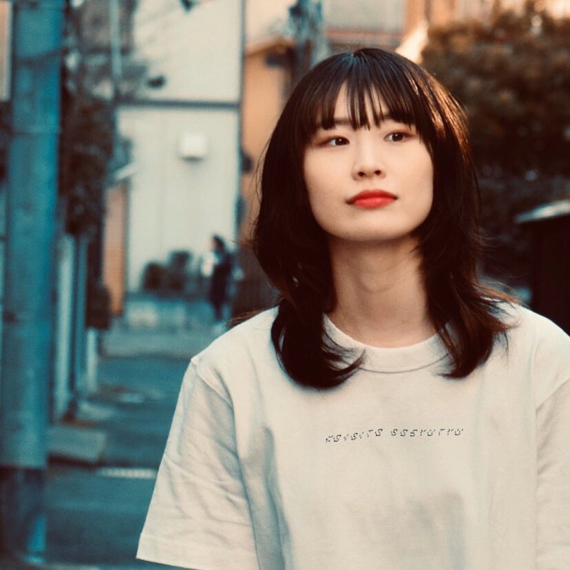 商品第1弾の「恋人募集中 Tシャツ」