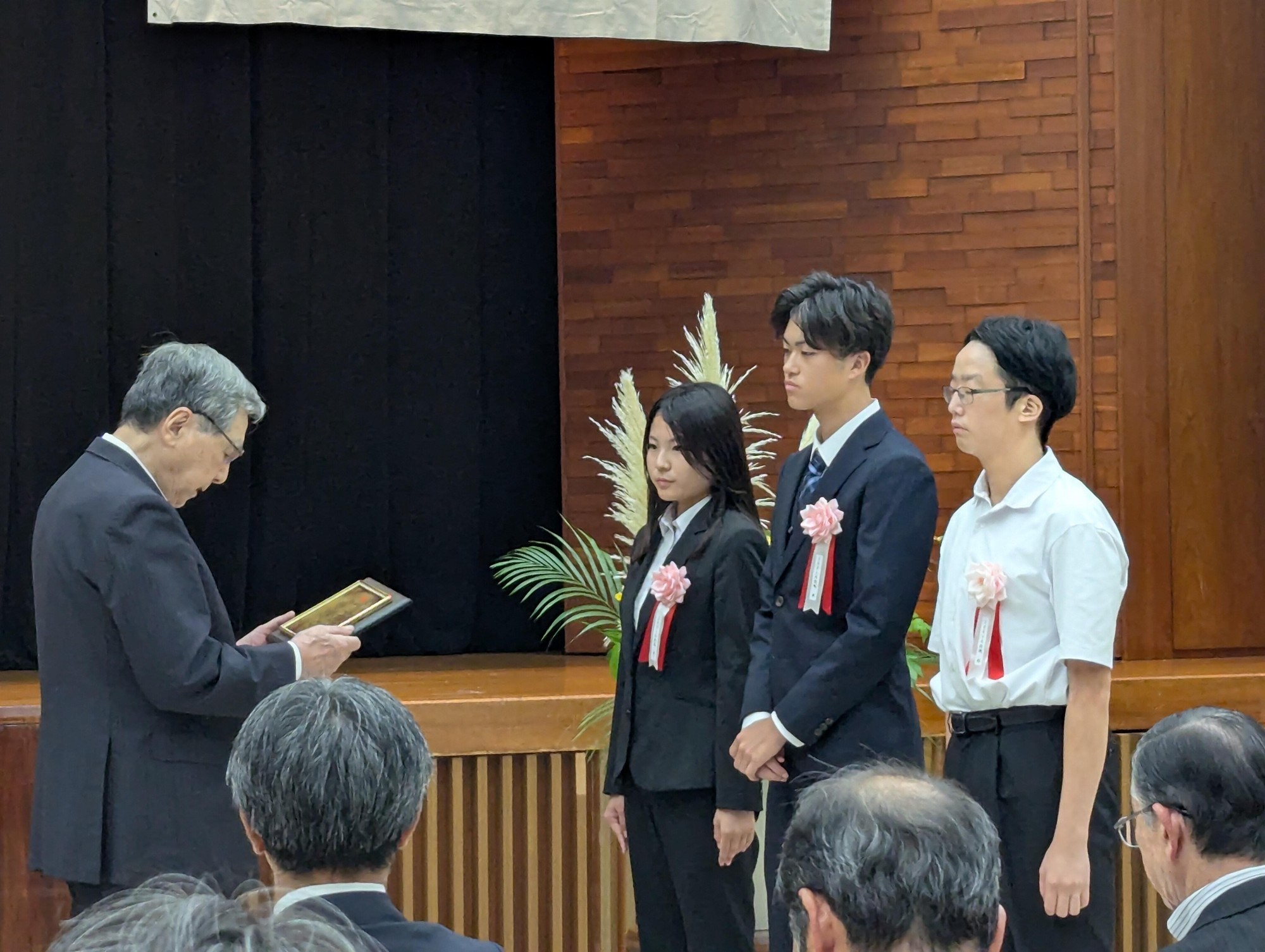 【名城大学】経済学部の伊藤志のぶ教授のゼミと名古屋聾学校によるプロジェクト「SDGs大作戦」に中部善意銀行から感謝状