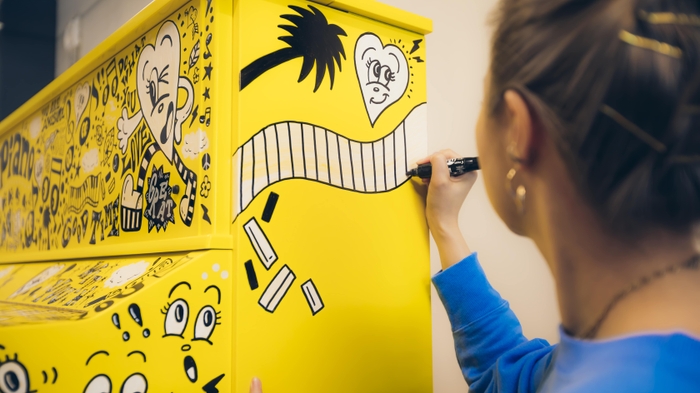 Chocomoo(チョコムー)さんによるペイントの様子