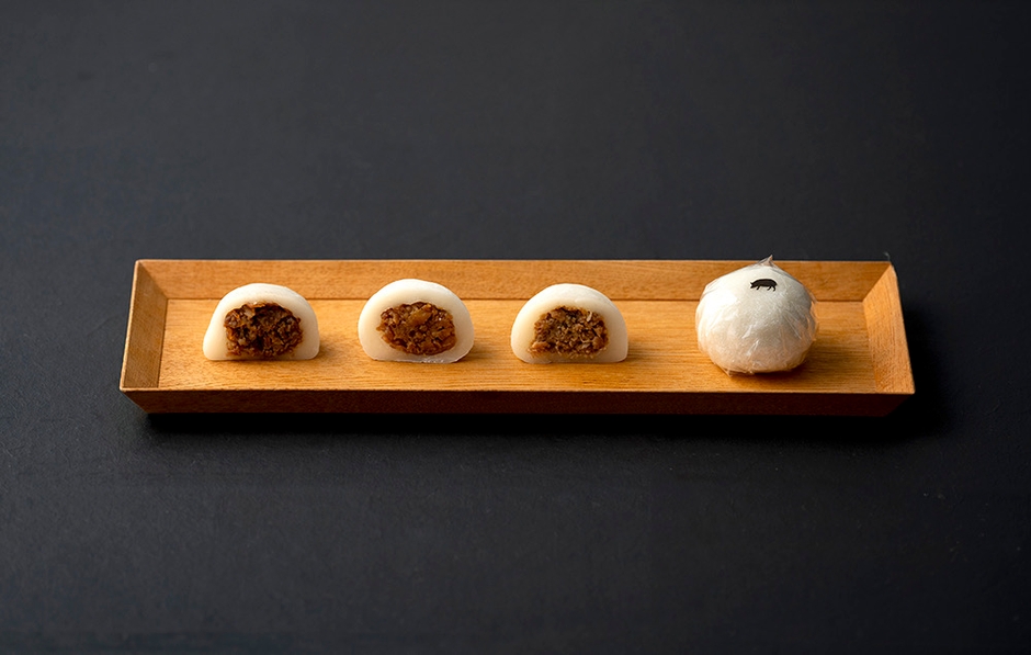 お肉の大福(左から牛しぐれ、鶏てり、豚しょうが)