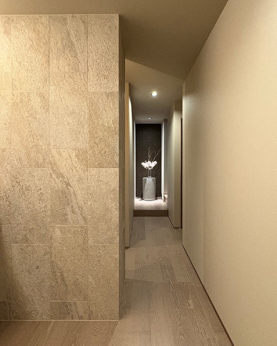 タイル(柱):「カバラストン」AON-U5720G