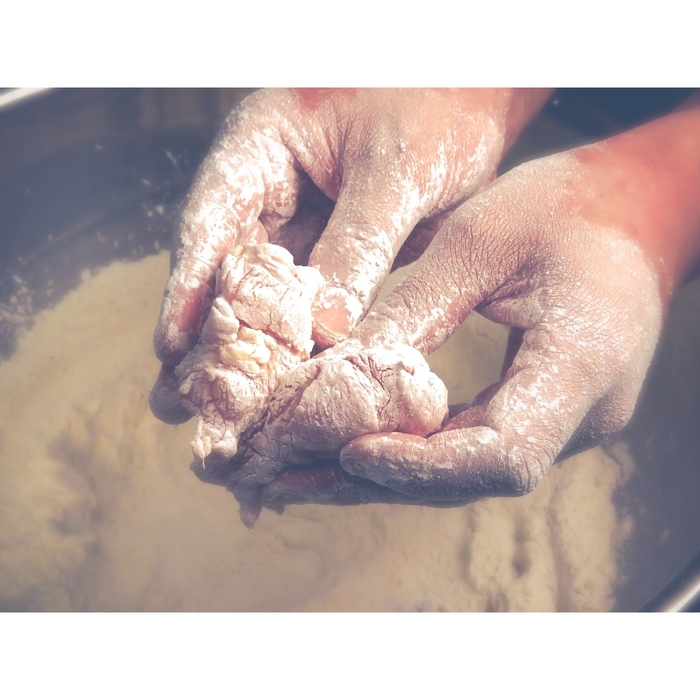 店舗仕込みと揚げたてのご提供に拘る