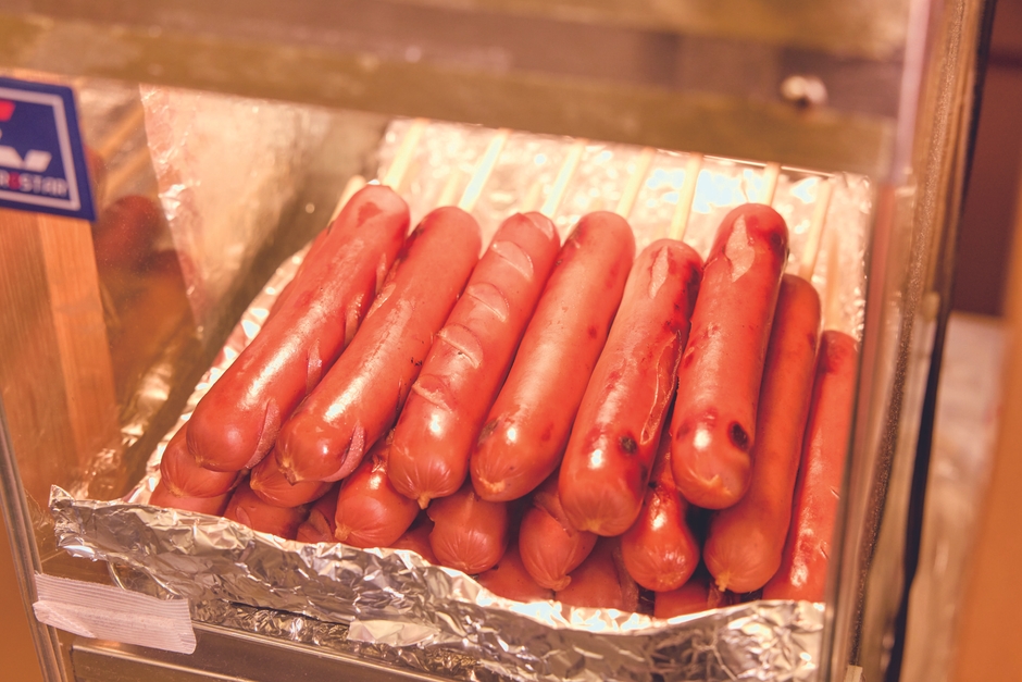 京橋名物フランクフルト