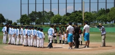 少年野球大会「第11回嘉麻の里杯」に参加　硬式野球部員50人がボランティア協力します　産業理工学部