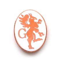 「GRIFFIN'S」ロゴプレート及び「GRIFFIN'S」ピンバッチ