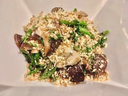 福島県産春菊としいたけの 香草パン粉焼き (税込330円) ※平日ビュッフェでご提供