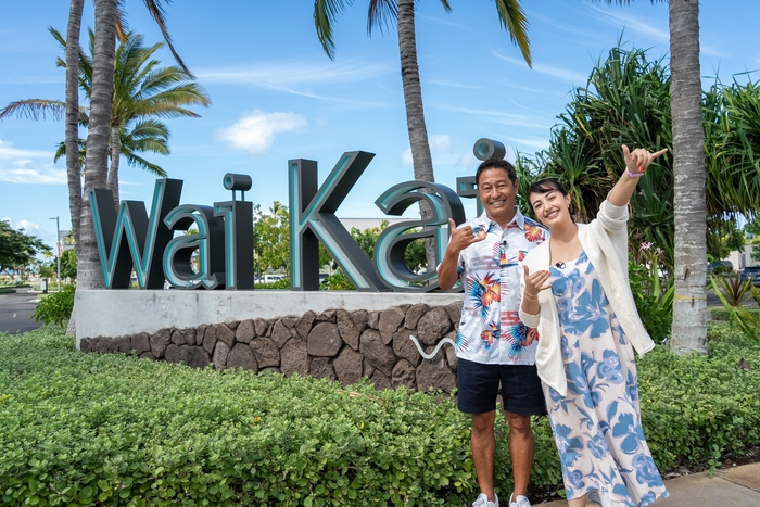 (左から)内野亮、サーシャ