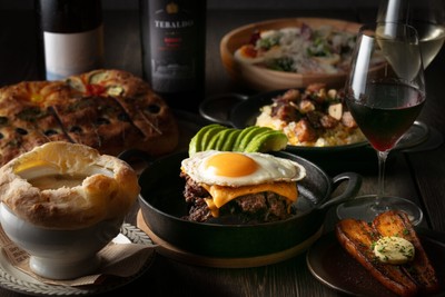 知多豚ステーキと旬野菜を愉しむ鉄板ビストロコース〈FREE DRINK付き〉