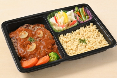 糖質制限 北海道産牛肉の網焼きハンバーグ弁当