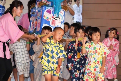 昨年の「近幼まつり」の様子