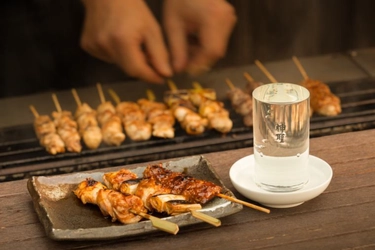 酒蔵を改装した鶏料理専門店「鳥せい本店」(京都・伏見)　 開店50周年。2026年1月23日より記念企画を開始