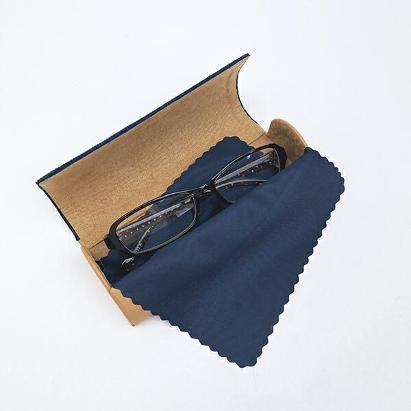 スヌーピーのメガネケース