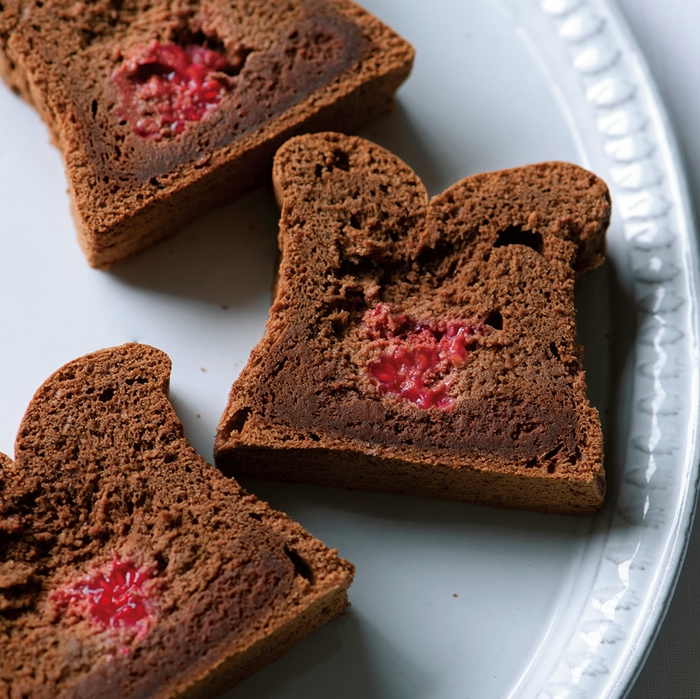 半熟ガトーショコラのフルーツアレンジ(ラズベリー)