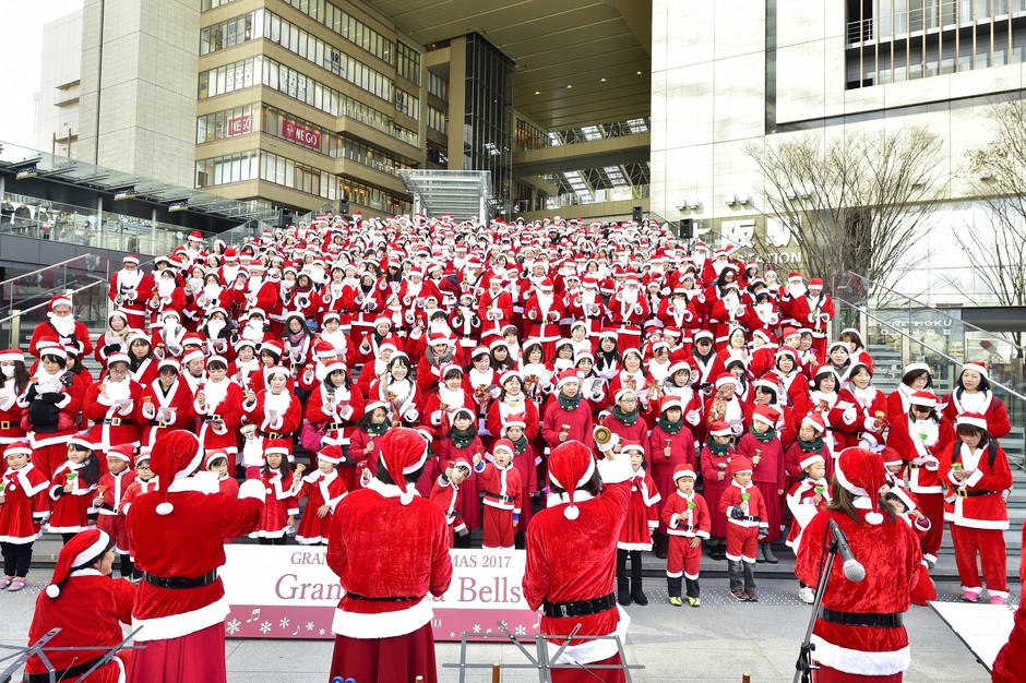 Grand Santa Bells 2