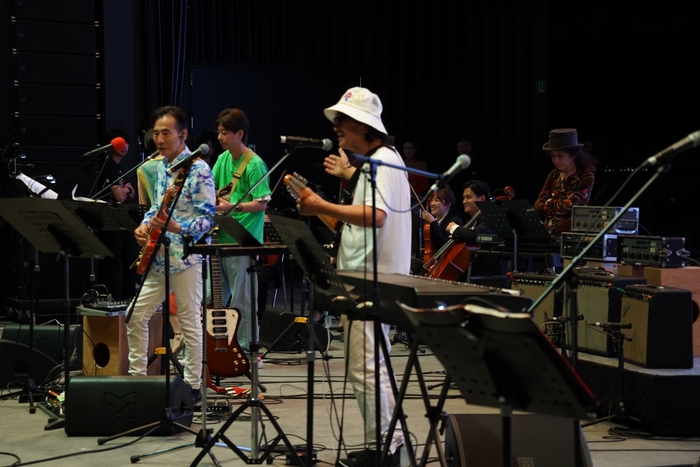 「ジャンモンドx鈴木茂EXPOライブ」 撮影日:2025年9月26日　場所:大阪関西万博会場「Matsuri広場」 　