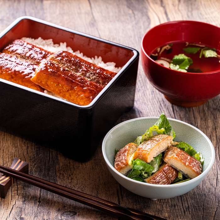 ほぼうなぎ〔調理例:ほぼうな重と小鉢〕