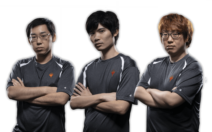 左から八十岡翔太選手、佐藤レイ選手、行弘賢選手