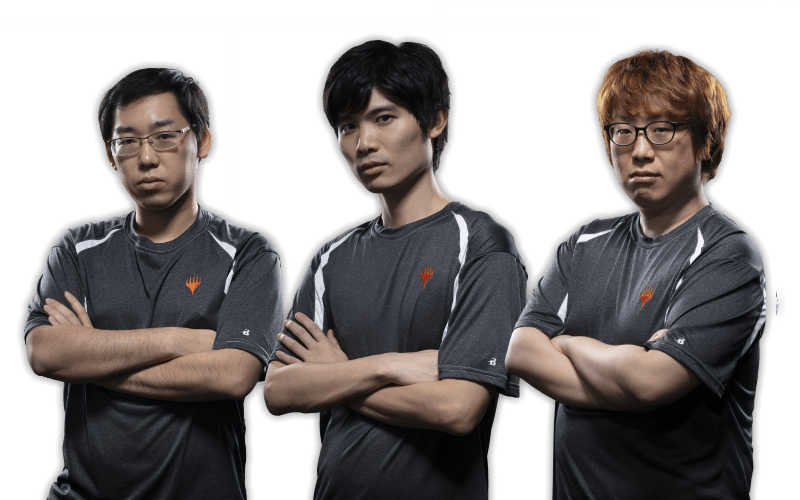 左から八十岡翔太選手、佐藤レイ選手、行弘賢選手