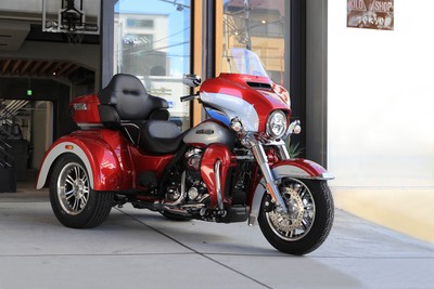 HAREY-DAVIDSON cruiser