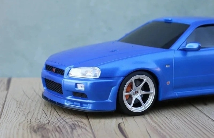 日産スカイライン GT-R (BNR34) 型のウェットティッシュケース