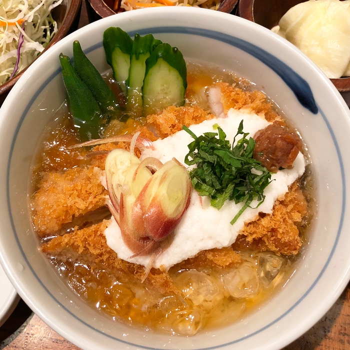 冷やしかつ丼（特製醤油）