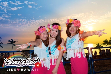 今年のテーマは「ハワイアン」！ ハワイ往復航空ペアチケットも当たる！？ 「バブルランLIKE・HAWAII」エントリー開始のお知らせ　 さらに同日同会場にて新イベント 「JCJK限定・バブルラン『あわ～ず』」も開催決定！