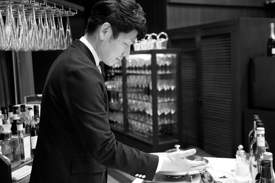 支配人 長谷川純一