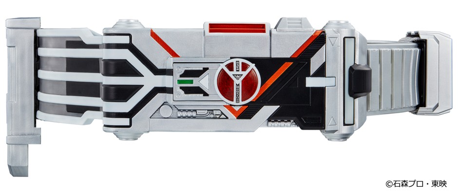 大人向け「仮面ライダー555」変身ベルト『デルタギア』登場！ CSM 