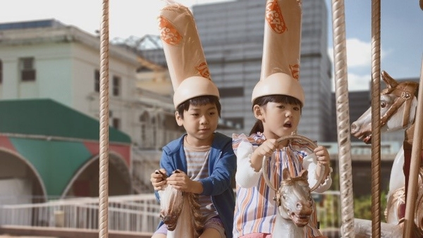 ②「これつまんなーい」と言う子供たち