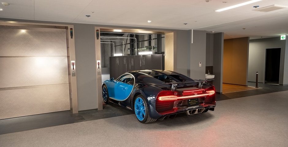 カーエレベーター