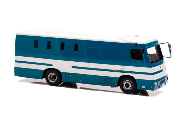 1/43 2020 警察本部警備部機動隊常駐警備車両:右前