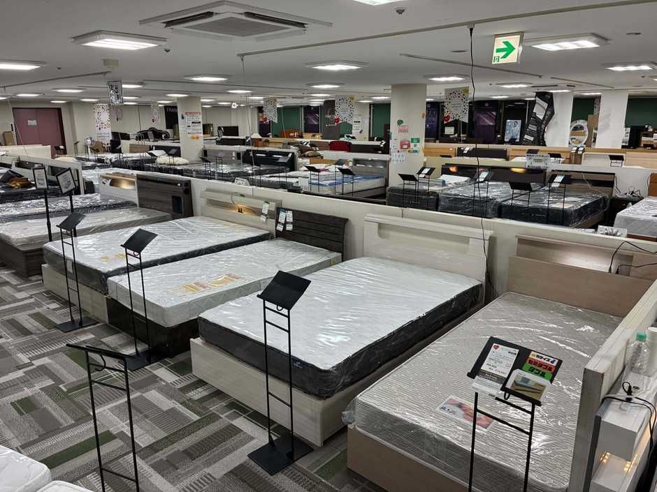 岐阜店 7F ベッド