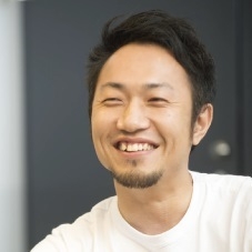 解説:鈴木卓矢 氏