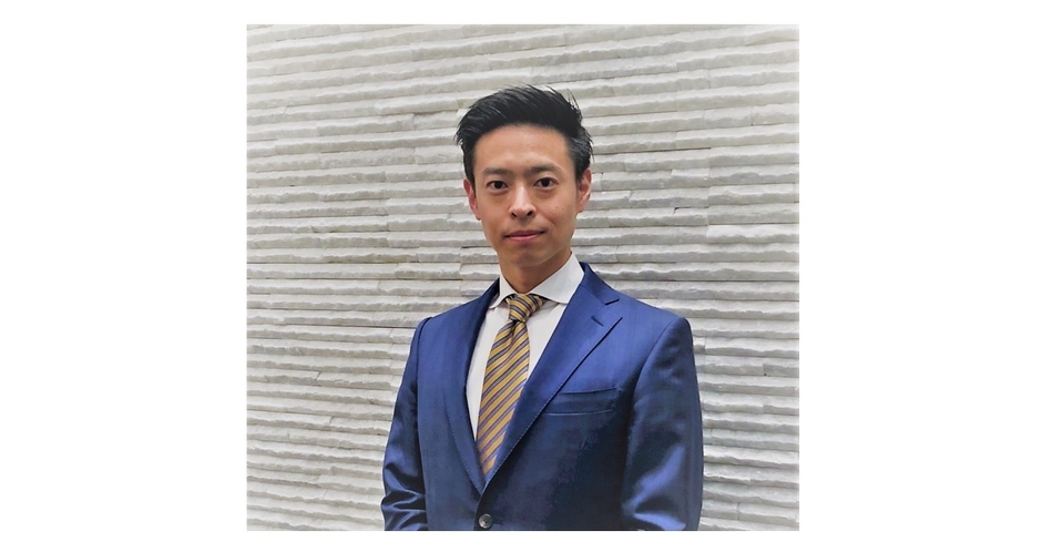 代表取締役 近影