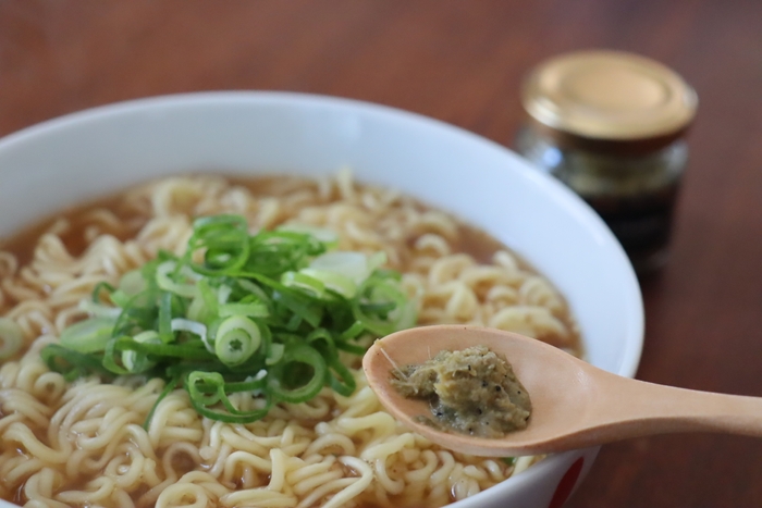 ラーメンにスマトラサンバル