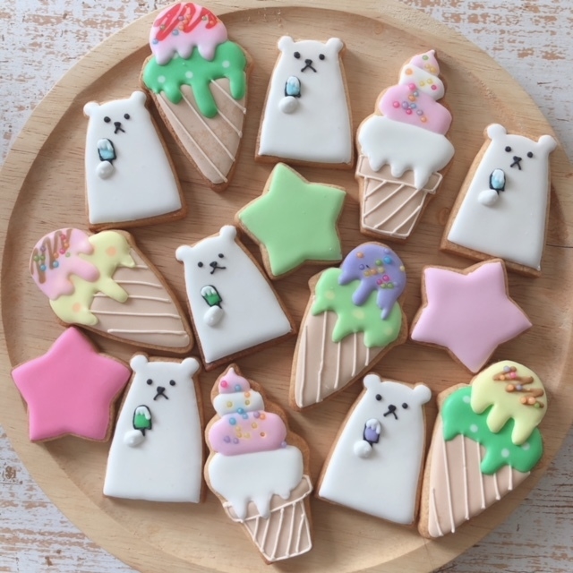 作品例：アイシングクッキー