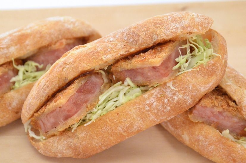 豆乳フランスサンド(厚切りハムカツ) 259円(税込)