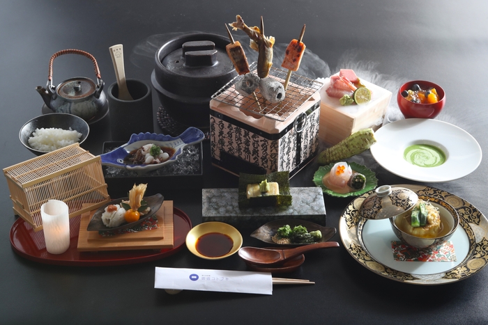 旬の食材を楽しむ囲炉裏会席