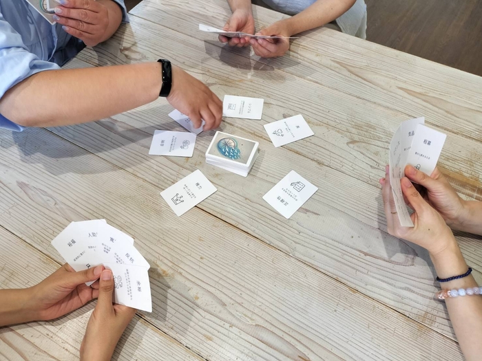 (2)1枚捨てて1枚ひろう