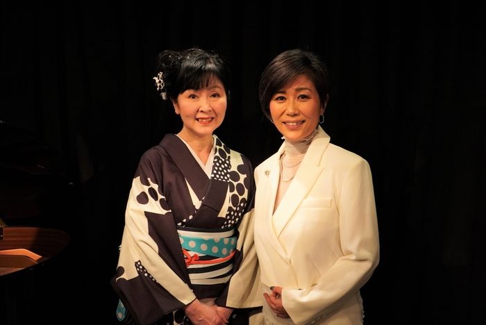 西崎 緑 チェウニ(左→右)