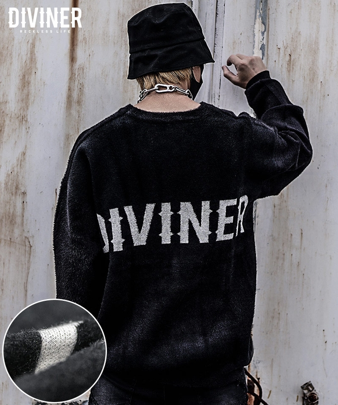 Classic Logo knit Sweater　/　クラシックロゴニットセーター