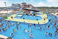 流れるプール&スライダー