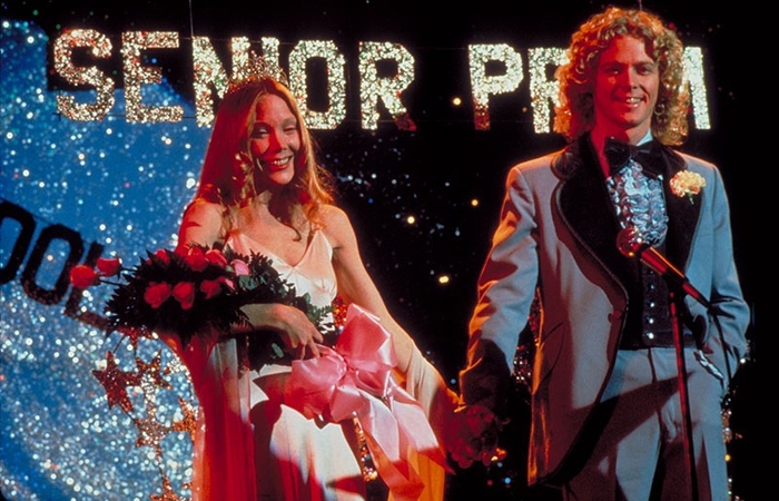 © 1976 Metro-Goldwyn-Mayer Studios Inc. All Rights Reserved.