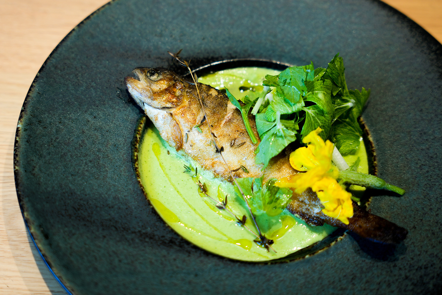 【夏限定ディナー】地元ニジマスの薪窯焼きの受付開始。京都府京丹後市「HOTEL&湖邸 艸花 -SOKA-」