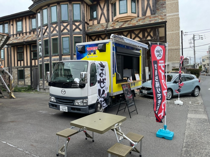 出店キッチンカー(ラーメン流星)