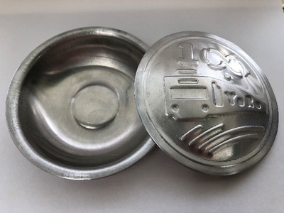 小物入れ(中)