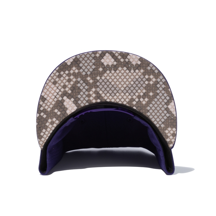 ジョジョの奇妙な冒険 ストーンオーシャン【NEW ERA】9THIRTYモデル STONE OCEAN LOGO KHAKI(4)