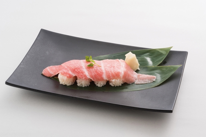 <東京 渋谷 かげん鮨>巨大にぎり寿司