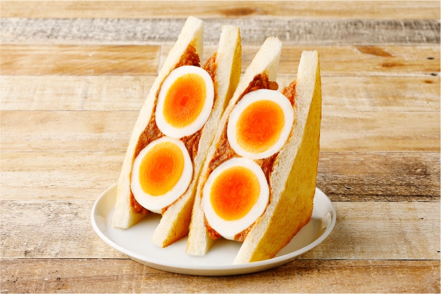 無敵のデュオ!トンデモたまごのキーマカレーサンド